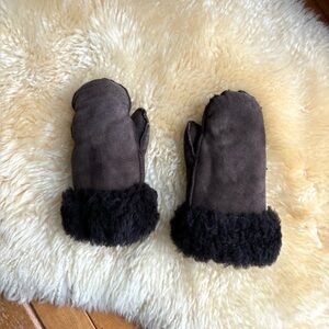 Vintage Toddler Size Shearling Mittens